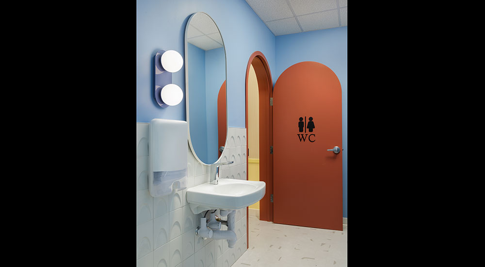 Sunnyhill Pediatric Clinic, Calgary, Alberta, Canada: Photo Tour, slide 4