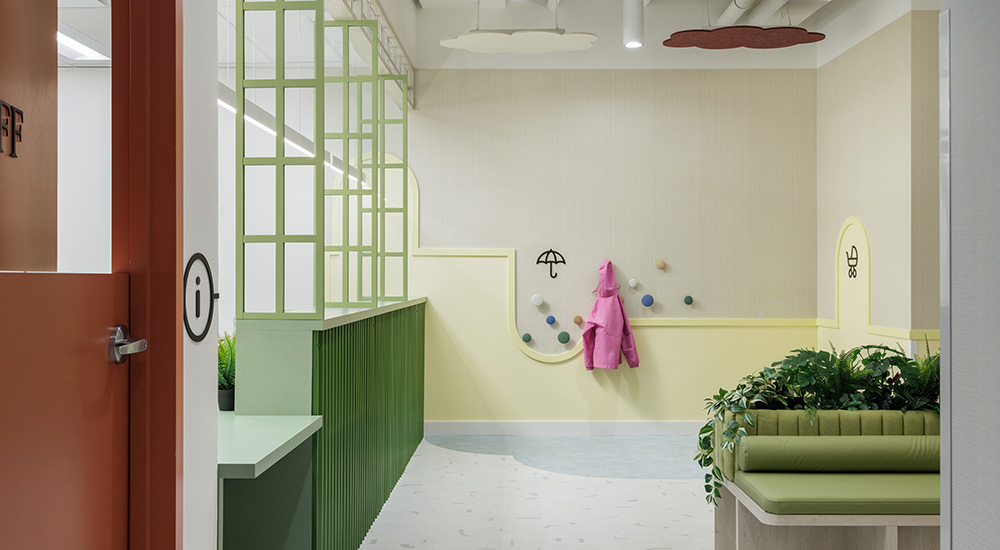 Sunnyhill Pediatric Clinic, Calgary, Alberta, Canada: Photo Tour, slide 1