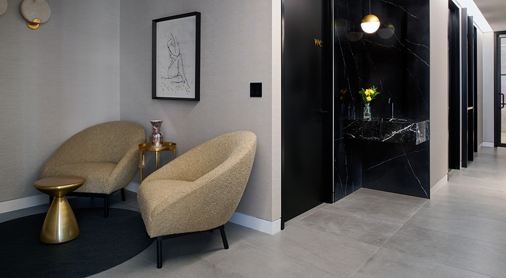 HK Dermatology And Cosmetic Surgery, New York: Photo Tour, slide 4
