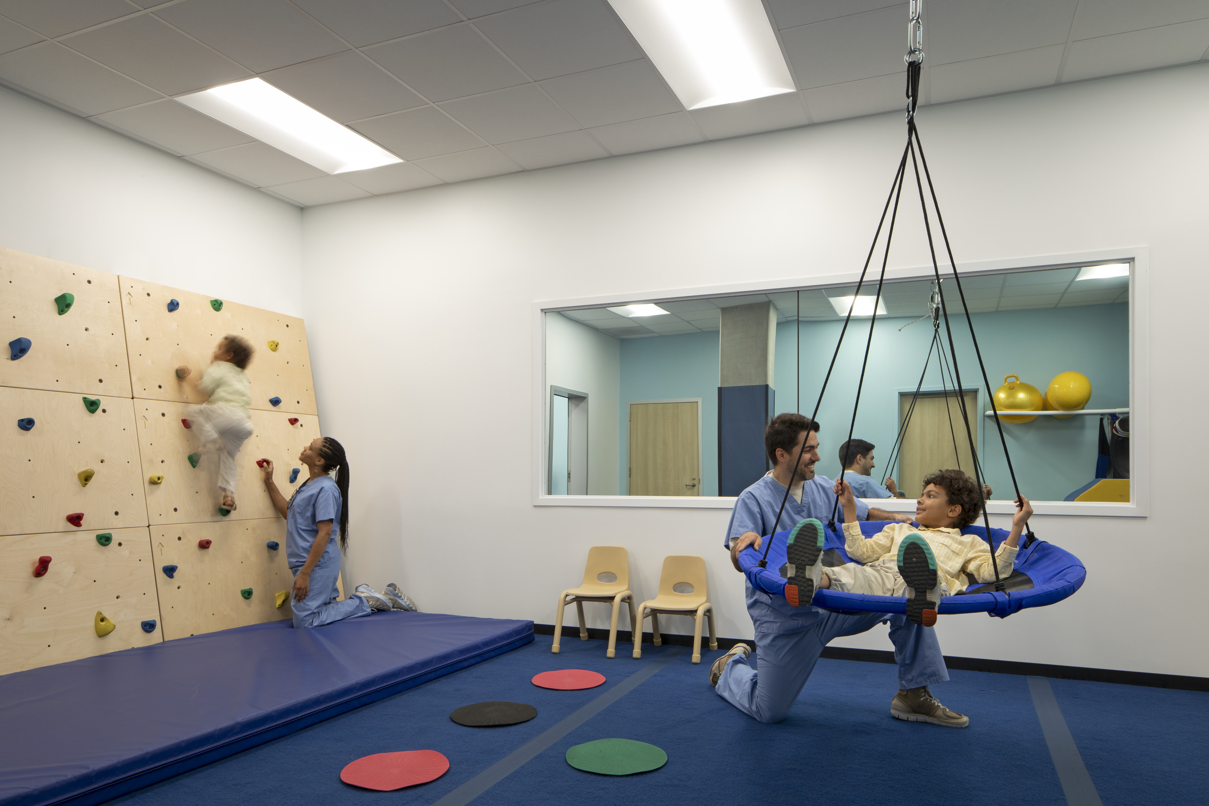 Joe C. Wen & Family Center For Advanced Care, Irvine, California: Photo Tour, slide 12