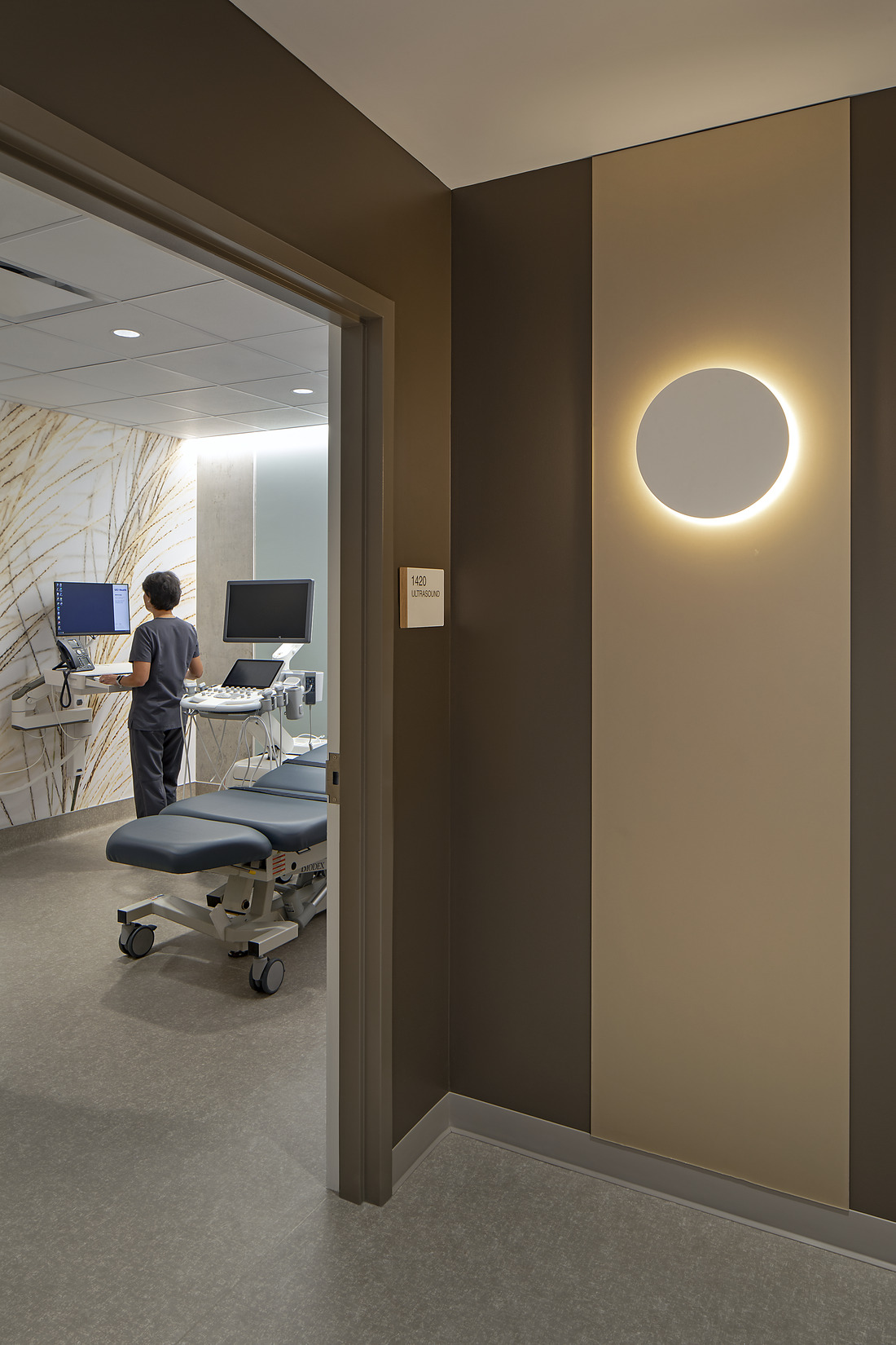 Joe C. Wen & Family Center For Advanced Care, Irvine, California: Photo Tour, slide 7