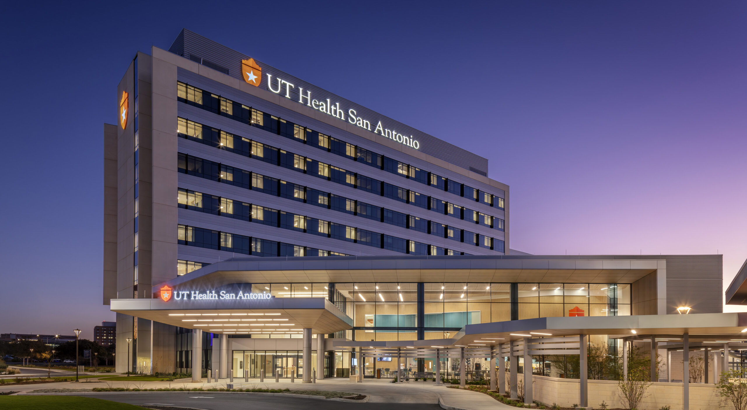 UT Health San Antonio Brings Advanced Cancer Care Closer To South Texas, slide 0