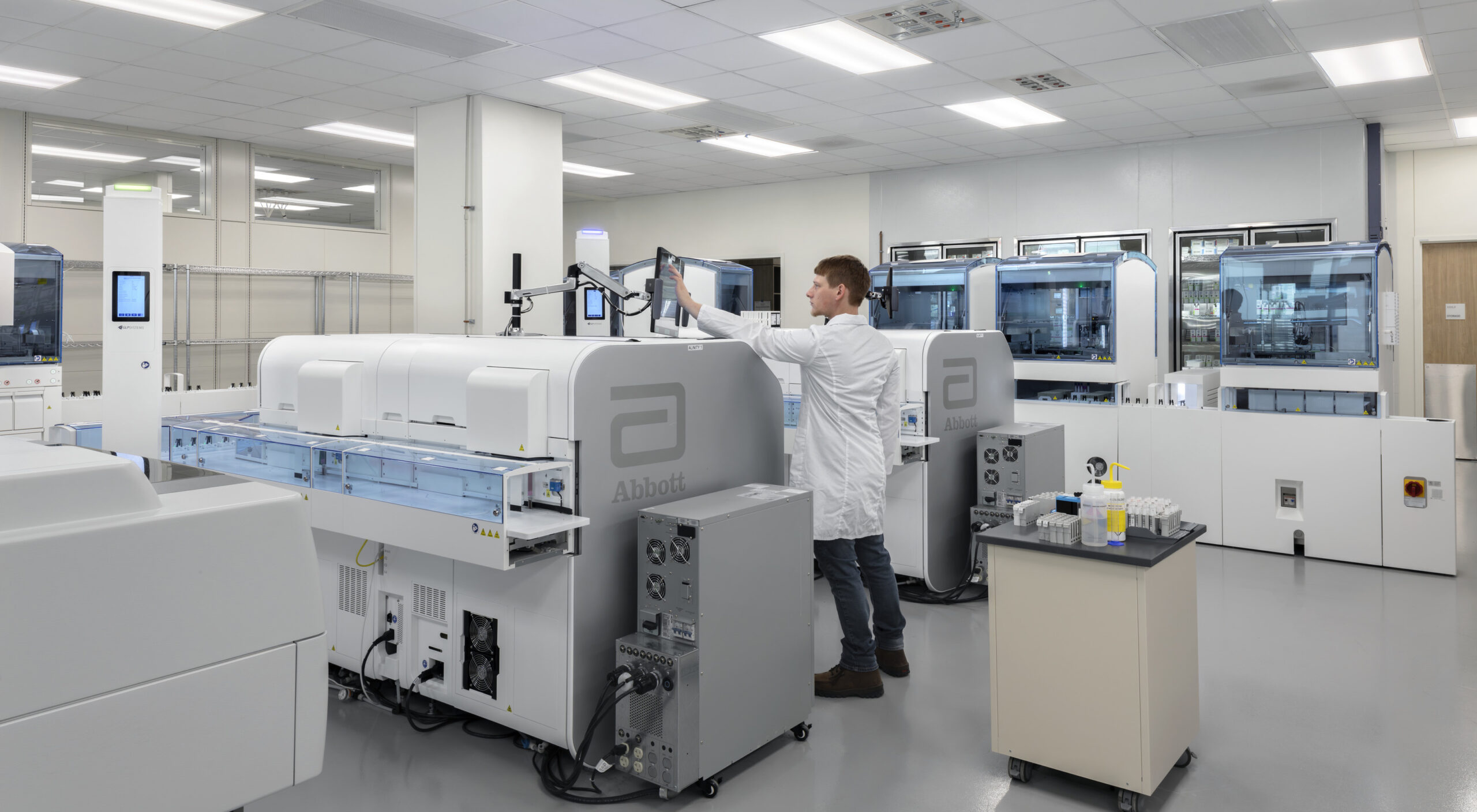 UT Health San Antonio Brings Advanced Cancer Care Closer To South Texas, slide 2