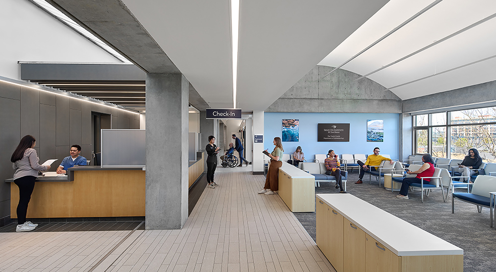 Shiley Eye Institute At UC San Diego, La Jolla, California: Photo Tour, slide 1