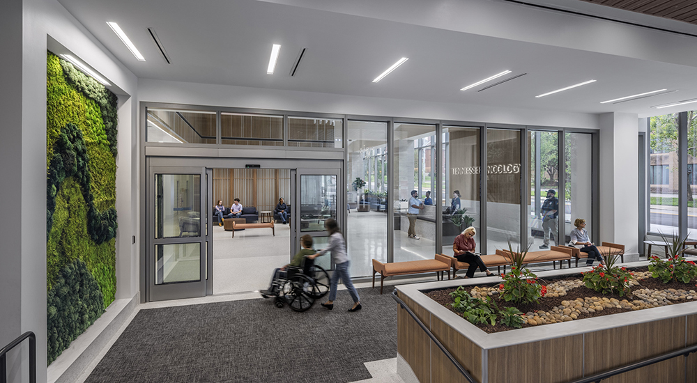 Redefining Urban Healthcare: Best Practices And Lessons From Tennessee Oncology’s Flagship Cancer Center, slide 1
