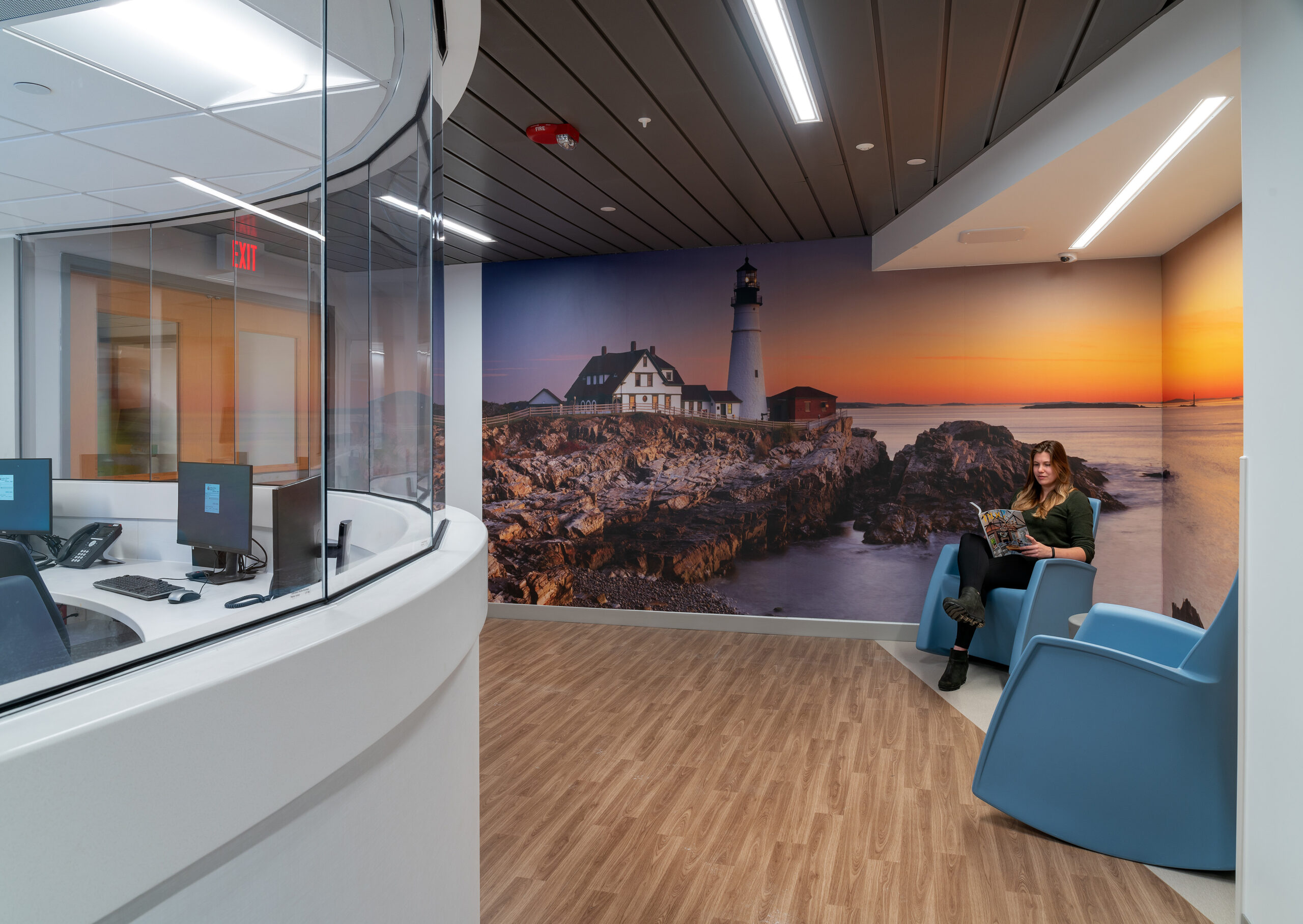 Healthcare Wayfinding: Using Artwork And Environmental Graphics To Improve The Patient Experience , slide 0